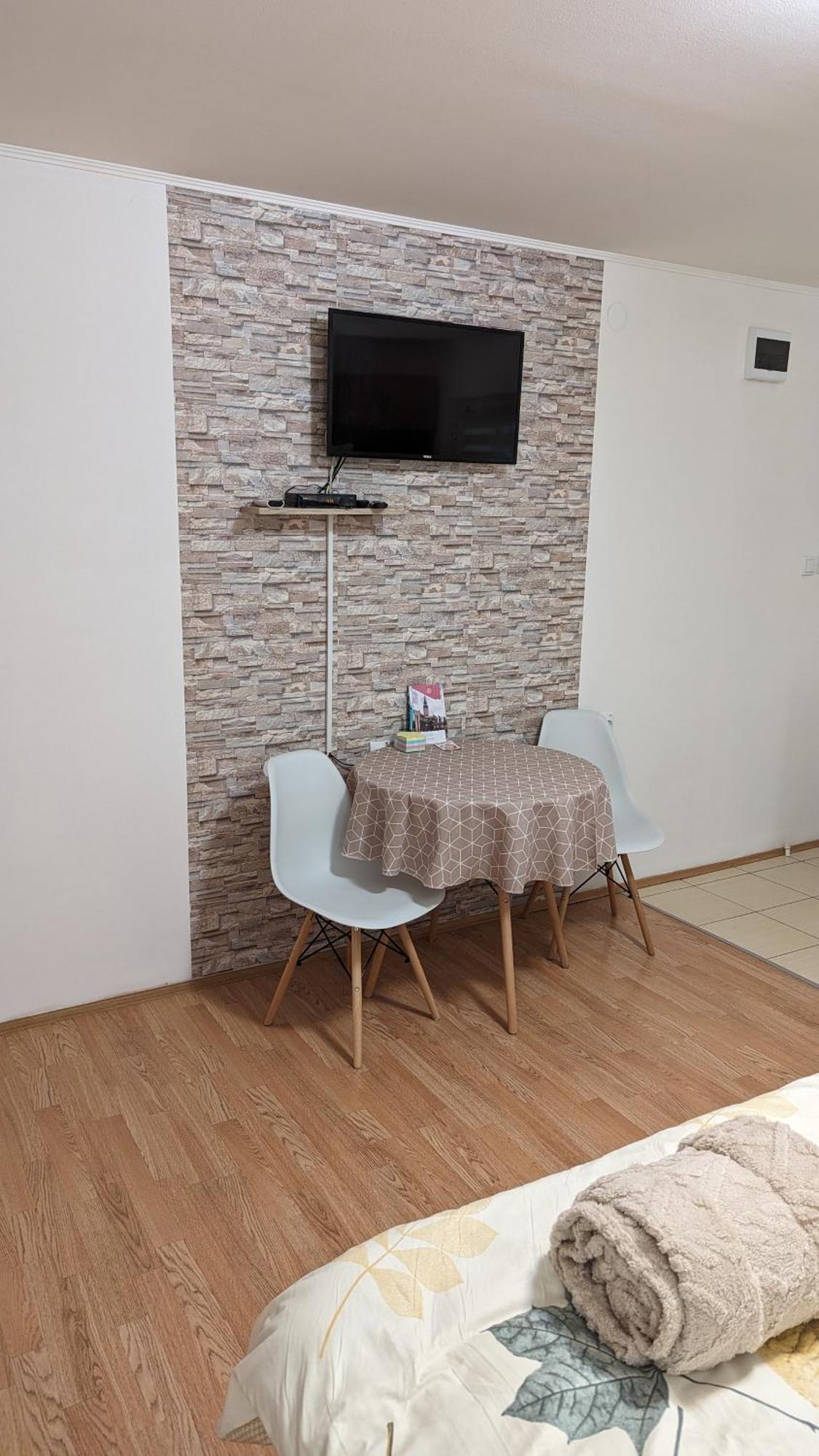 A&M Apartmani Суботица Номер фото